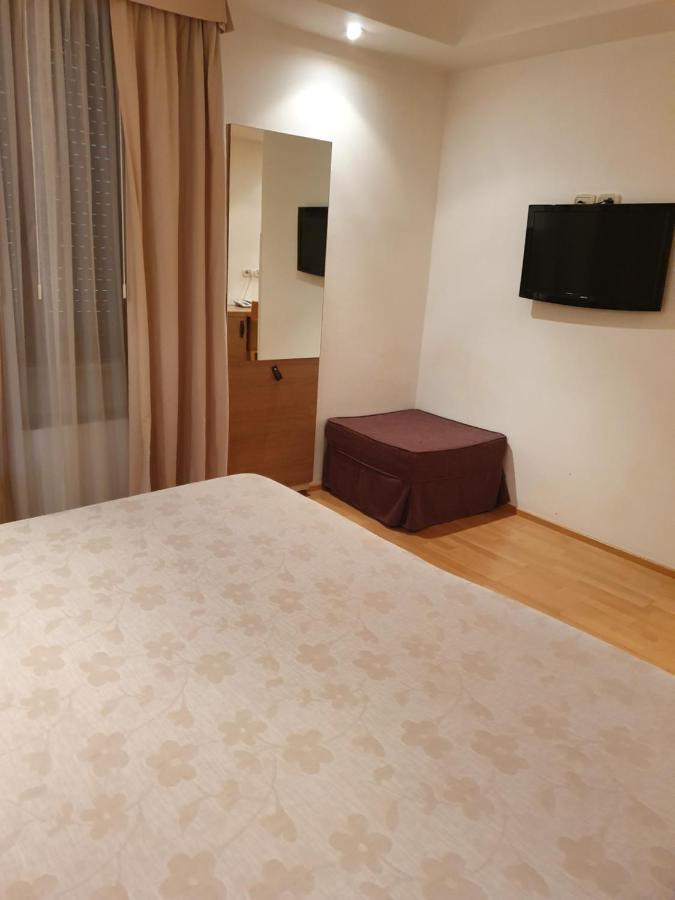 Hotel Campiello San Giovanni al Natisone Exteriör bild