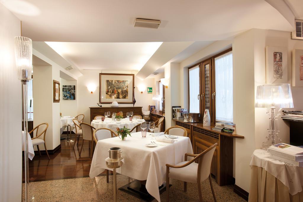 Hotel Campiello San Giovanni al Natisone Exteriör bild