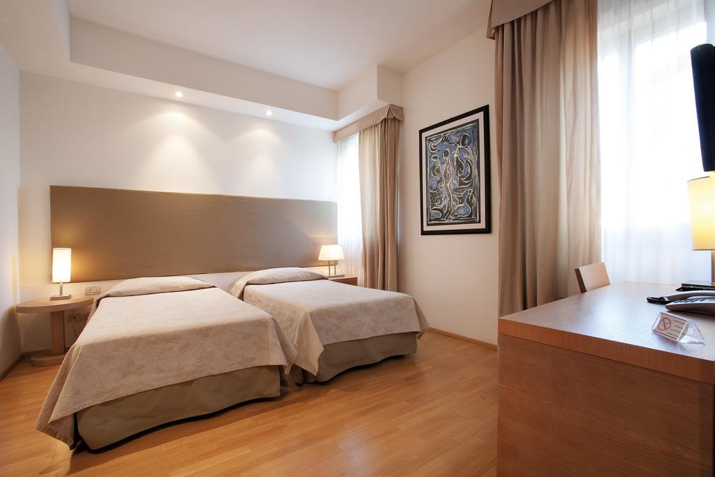 Hotel Campiello San Giovanni al Natisone Rum bild
